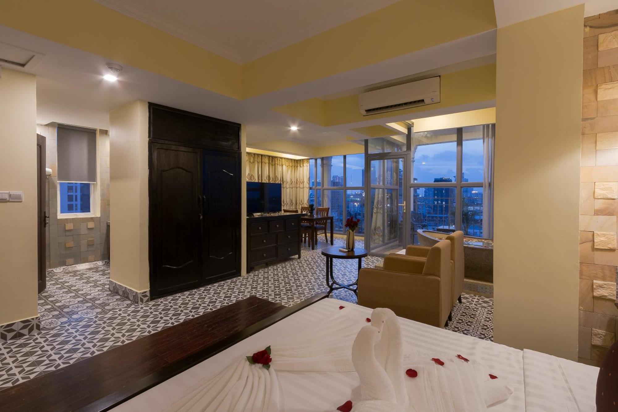 Arison Hotel Phnom Penh Dış mekan fotoğraf